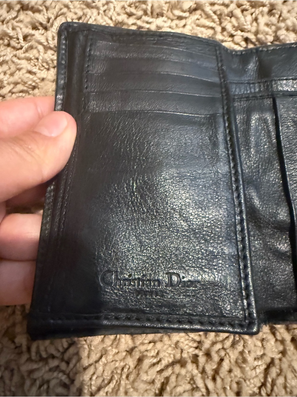 Dior Black Leather Men's Wallet with Silver D-Ring - Picture 7 of 7